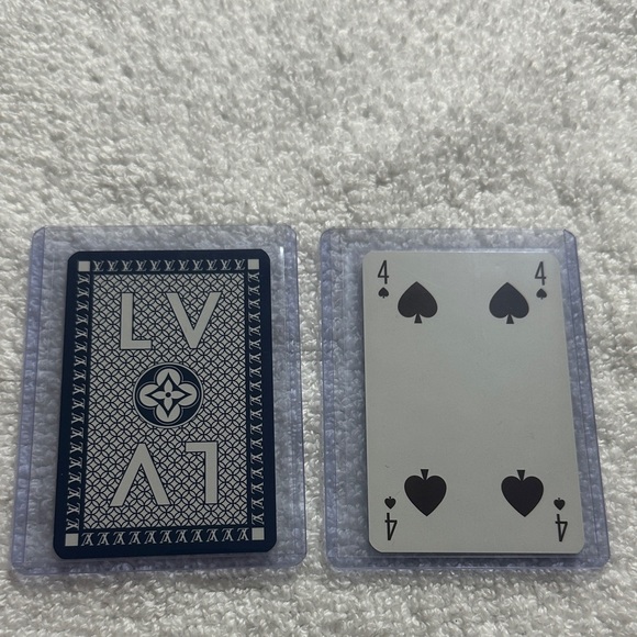 Louis Vuitton blue playing card 4 of spades with COA - Picture 1 of 4